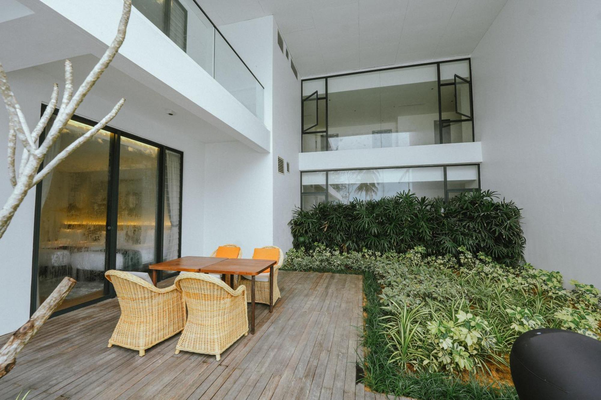 Roxy Beach Resort Sematan 외부 사진